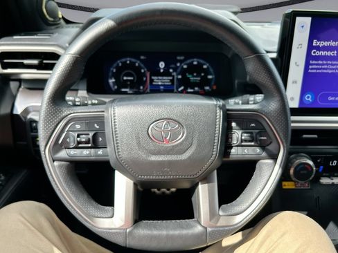 Used 2025 Toyota 4Runner TRD Sport Premium AWD/4WD image 16