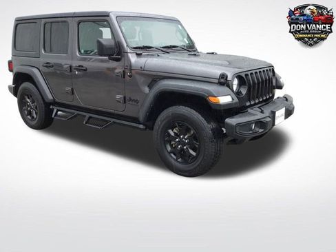 Used 2021 Jeep Wrangler Unlimited Sport AWD/4WD image 7