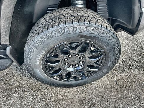 New 2026 GMC Hummer EV SUV image 12