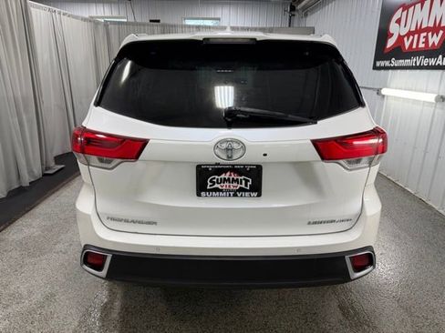 Used 2018 Toyota Highlander Limited AWD/4WD image 5