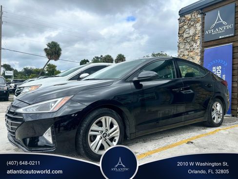 Used 2020 Hyundai Elantra SEL image 1