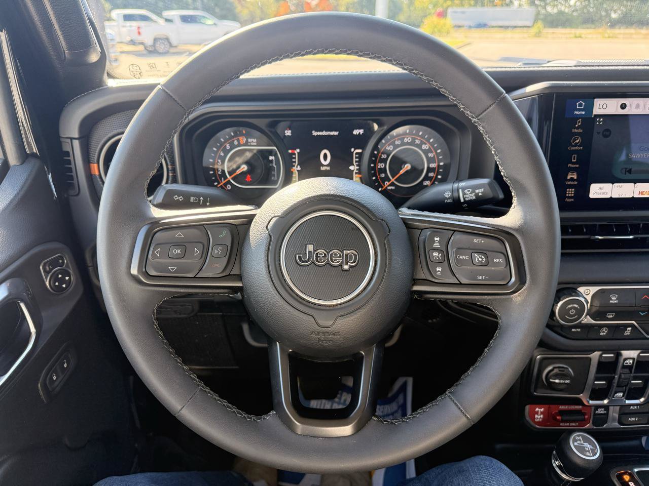 Used 2026 Jeep Gladiator Mojave AWD/4WD image 21