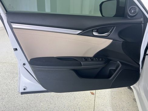 Used 2021 Honda Civic EX image 20