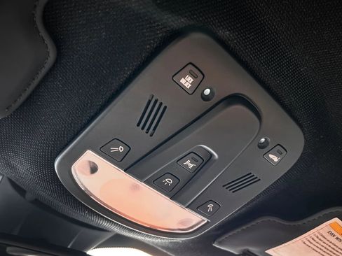 Used 2018 Ferrari 488 GTB image 21