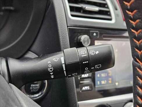 Used 2017 Subaru Crosstrek 2.0i Limited image 16