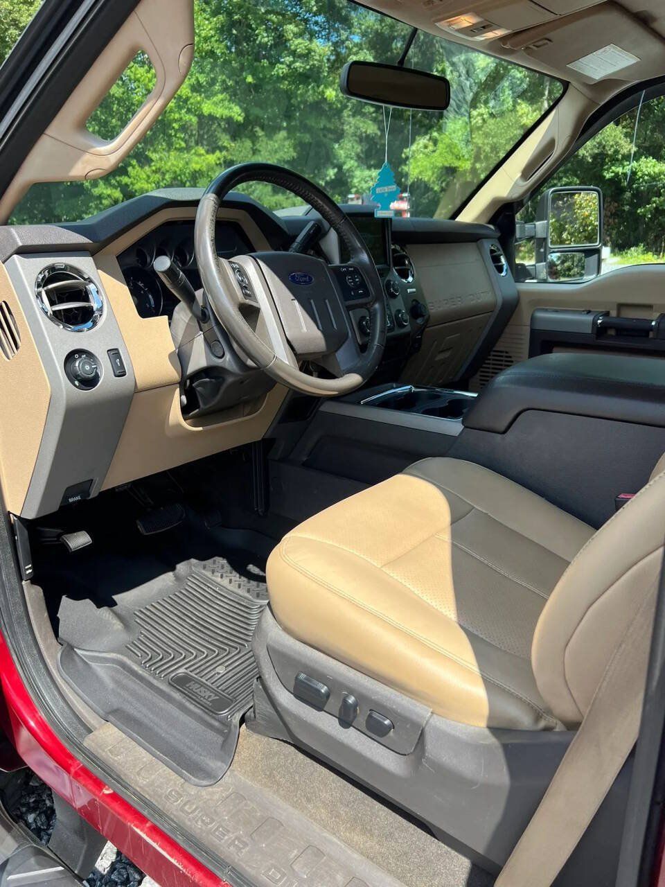 Used 2014 Ford F250 Lariat w/ Lariat Interior Package AWD/4WD image 13