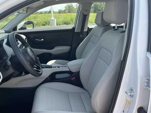 Certified 2024 Honda HR-V LX image 19