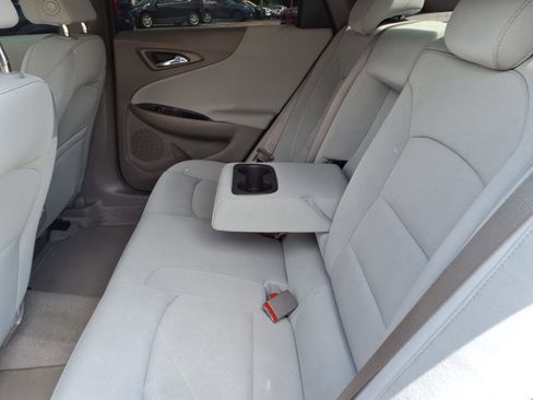 Used 2023 Chevrolet Malibu LT image 7