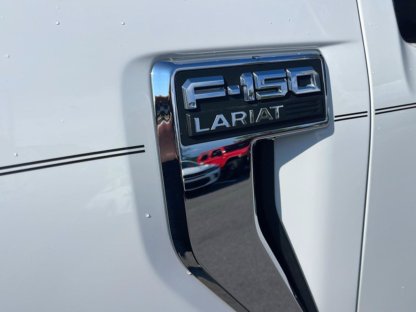 Used 2022 Ford F150 Lariat w/ Max Trailer Tow Package AWD/4WD image 14
