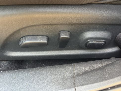 Used 2017 Nissan Altima 2.5 SR w/ Midnight Edition Package FWD image 15