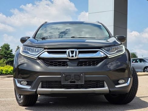 Used 2018 Honda CR-V Touring image 3