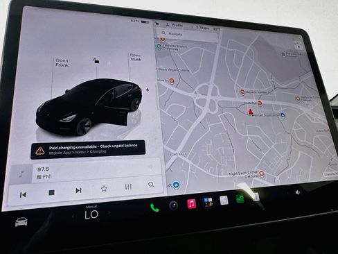 Used 2022 Tesla Model 3 Long Range AWD/4WD image 21