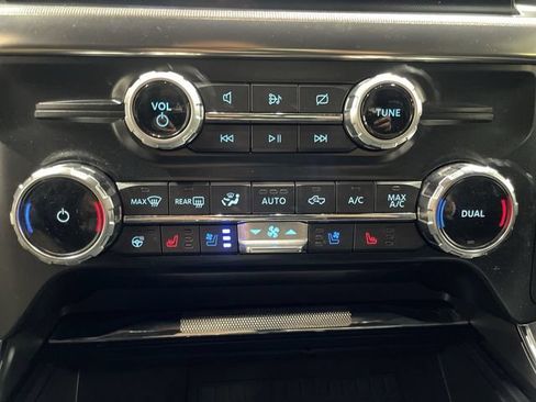 Used 2022 Ford F150 Raptor w/ Raptor 37 Performance Package AWD/4WD image 21