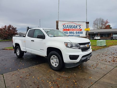 Used 2016 Chevrolet Colorado W/T w/ WT Convenience Package image 3