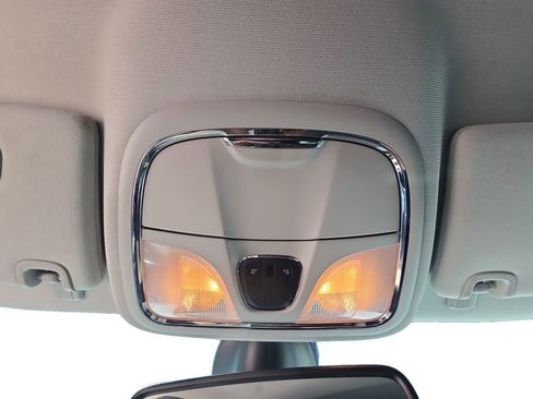 Used 2019 Jeep Cherokee Trailhawk image 24