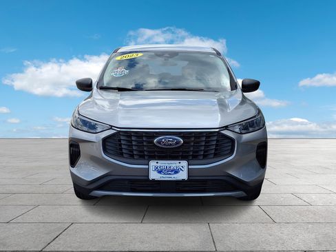 Certified 2023 Ford Escape Active w/ Cold Weather Package image 2