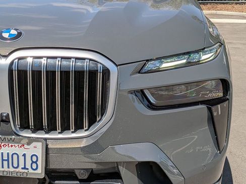 Certified 2025 BMW ALPINA XB7 AWD/4WD image 22