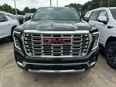 New 2026 GMC Yukon Denali AWD/4WD image 7