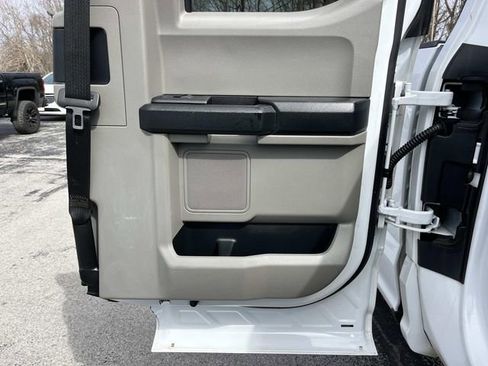 Used 2020 Ford F350 XL w/ Power Equipment Group AWD/4WD image 21