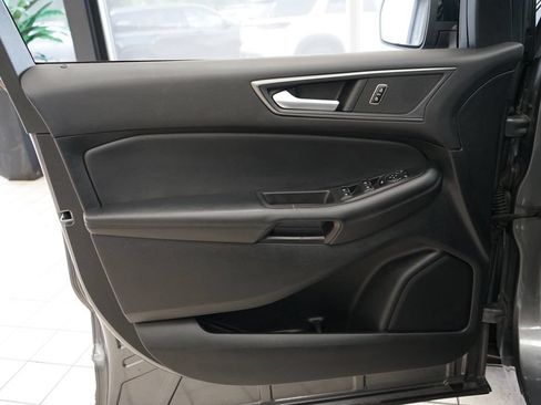 Used 2023 Ford Edge SE w/ Black Appearance Package AWD/4WD image 22