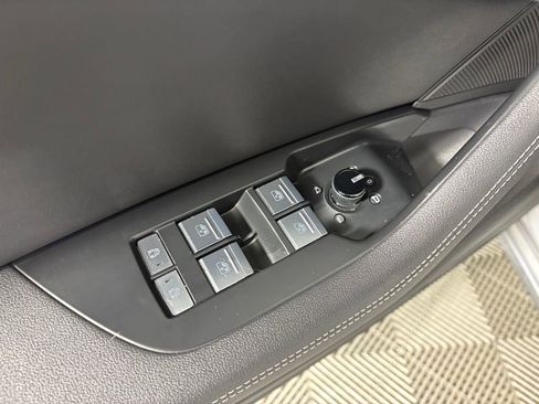 Used 2021 Audi A6 Premium Plus w/ Premium Plus Package image 14