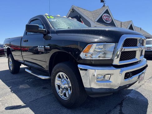 Used 2016 RAM 2500 SLT w/ Snow Chief Group AWD/4WD image 1