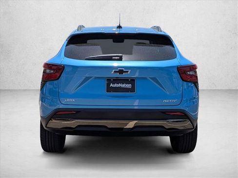 New 2026 Chevrolet Trax ACTIV FWD image 8