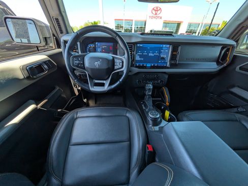 Used 2022 Ford Bronco Badlands AWD/4WD image 15
