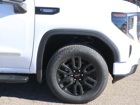 New 2026 GMC Sierra 1500 Elevation image 9