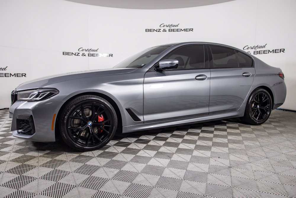 Used 2023 BMW 530i w/ M Sport Package RWD image 9