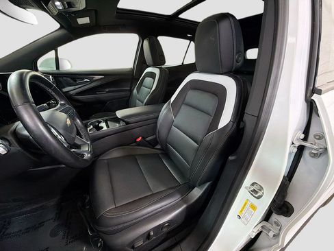 Used 2024 Chevrolet Blazer EV LT AWD/4WD image 22