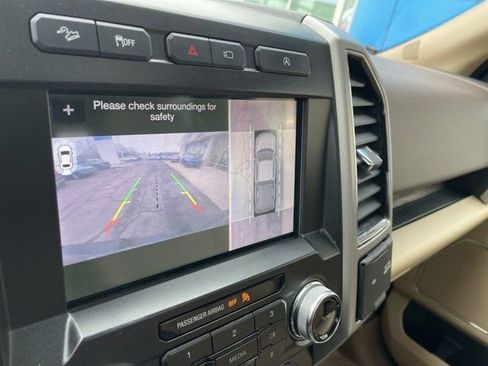 Used 2019 Ford F150 Lariat w/ Equipment Group 502A Luxury image 18