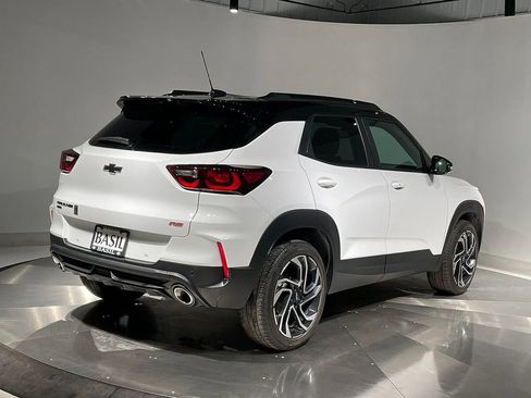 Used 2024 Chevrolet TrailBlazer RS w/ Convenience Package image 11