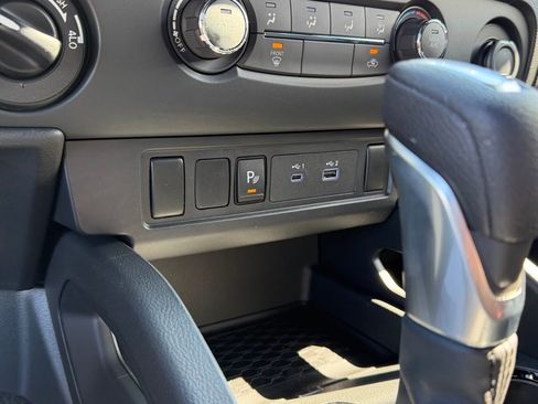 New 2026 Nissan Frontier SV image 29