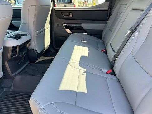 New 2026 Toyota Tundra Limited AWD/4WD image 18
