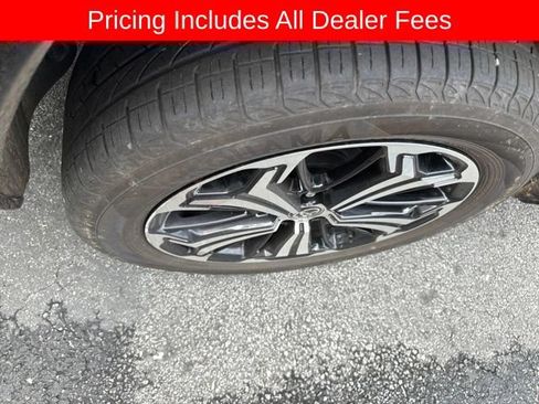 Used 2025 Toyota RAV4 XSE w/ Premium Package AWD/4WD image 24
