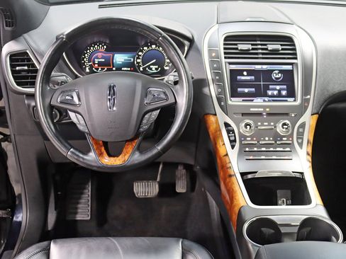 Used 2016 Lincoln MKX Select w/ Climate Package FWD image 14