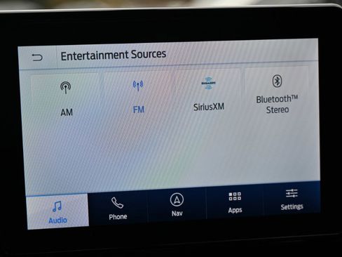 Used 2021 Ford Explorer Limited image 24