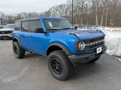 New 2025 Ford Bronco 4-Door AWD/4WD image 9