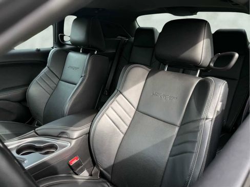 Used 2016 Dodge Challenger SRT Hellcat image 11