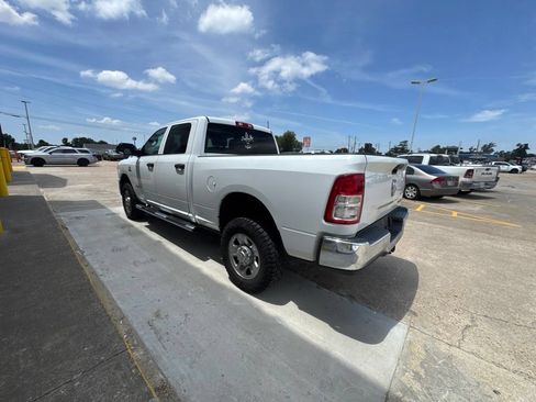 Used 2020 RAM 2500 Tradesman w/ Chrome Appearance Group AWD/4WD image 10