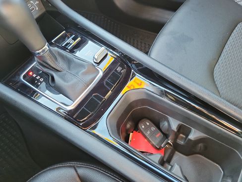 Used 2024 Jeep Compass Latitude w/ Convenience Group image 17