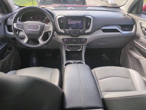Used 2022 GMC Terrain SLT image 16