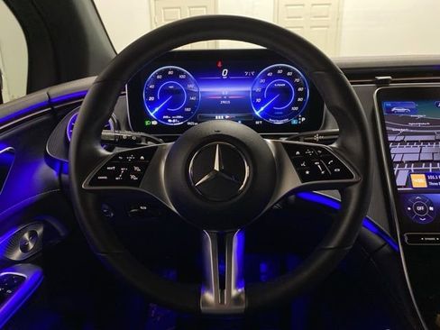 Used 2023 Mercedes-Benz EQE 350+ SUV image 10