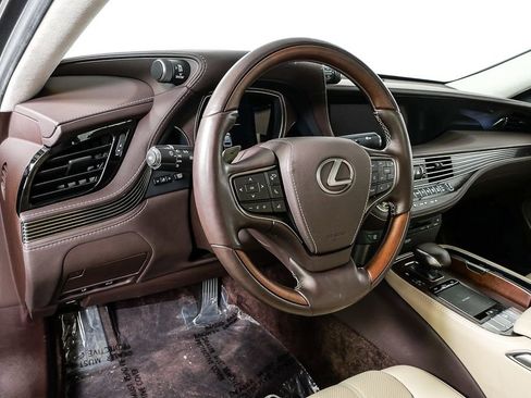 Used 2020 Lexus LS 500 500 Base w/ Interior Upgrade Package image 4