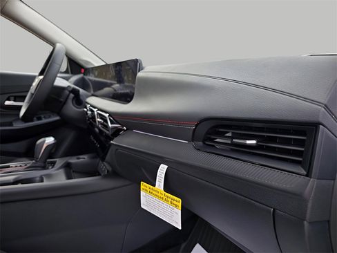 New 2026 Nissan Sentra SR image 12