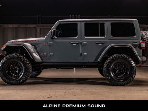 Used 2025 Jeep Wrangler Unlimited Rubicon image 6