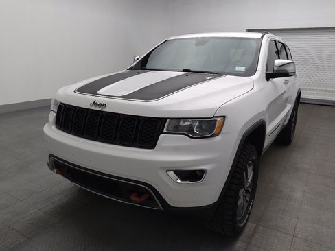 Used 2019 Jeep Grand Cherokee Limited image 15