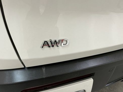 Used 2023 INFINITI QX60 Sensory image 7