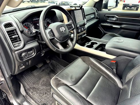 Used 2022 RAM 1500 Laramie image 11